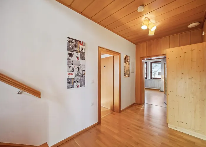 Sali Homes K39 Monte-carlo -spacious 6-bedroom With Terrace And Garden Views In Ideal For Groups באיירוט